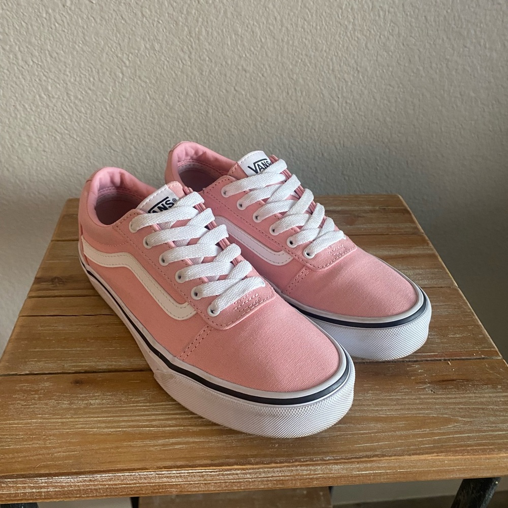 Vans Old Skool Pink Vans Missy Size 4